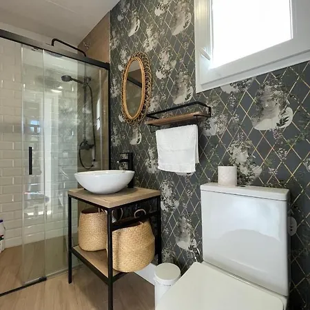Atelier Art & Apartment *